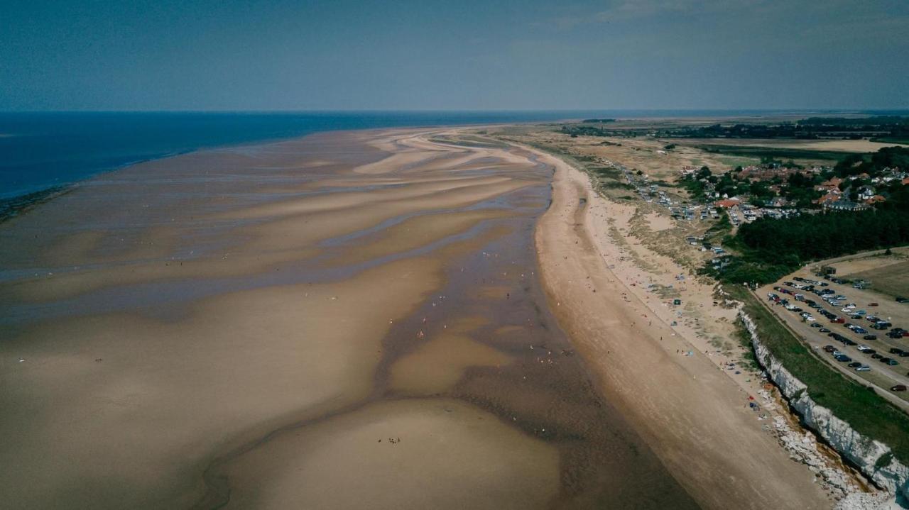 6 Berth Caravan Nearby Hunstanton Beach Front In Norfolk Ref 13019L Экстерьер фото